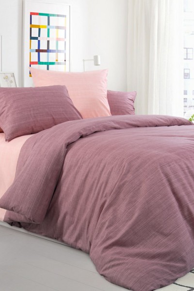 Цветущий миндаль